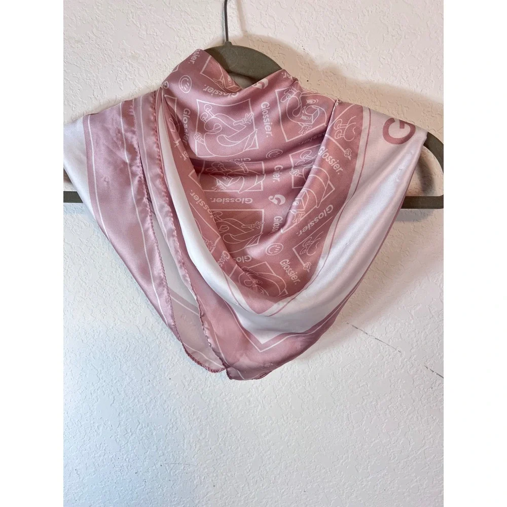 Glossier G Pal Pink Silky Scarf Limited Edition Holiday 2020 Logo